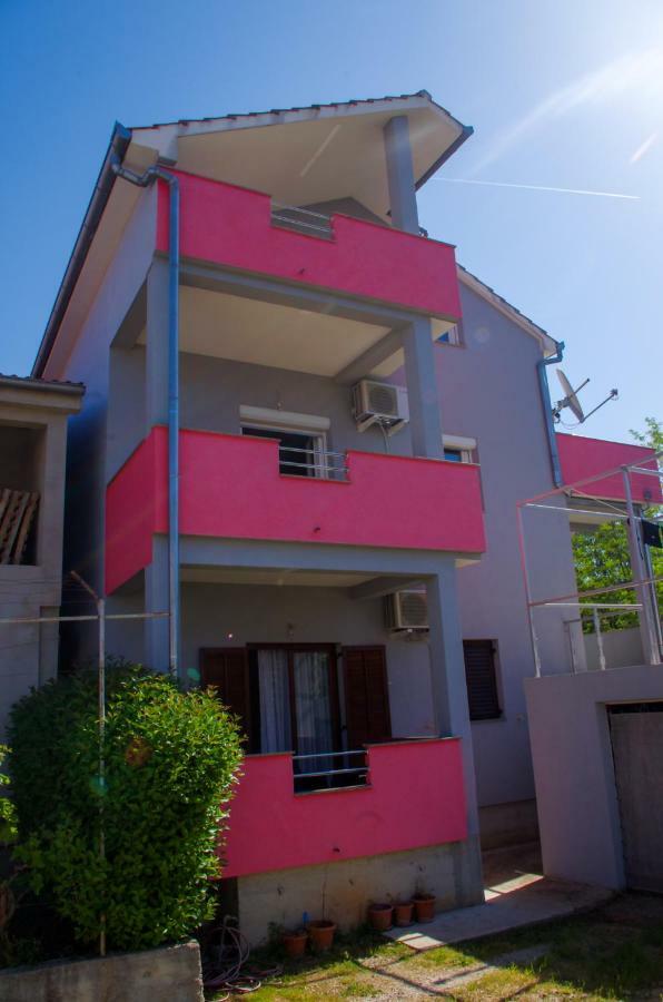 Apartman Sofia ซาดาร์ ภายนอก รูปภาพ