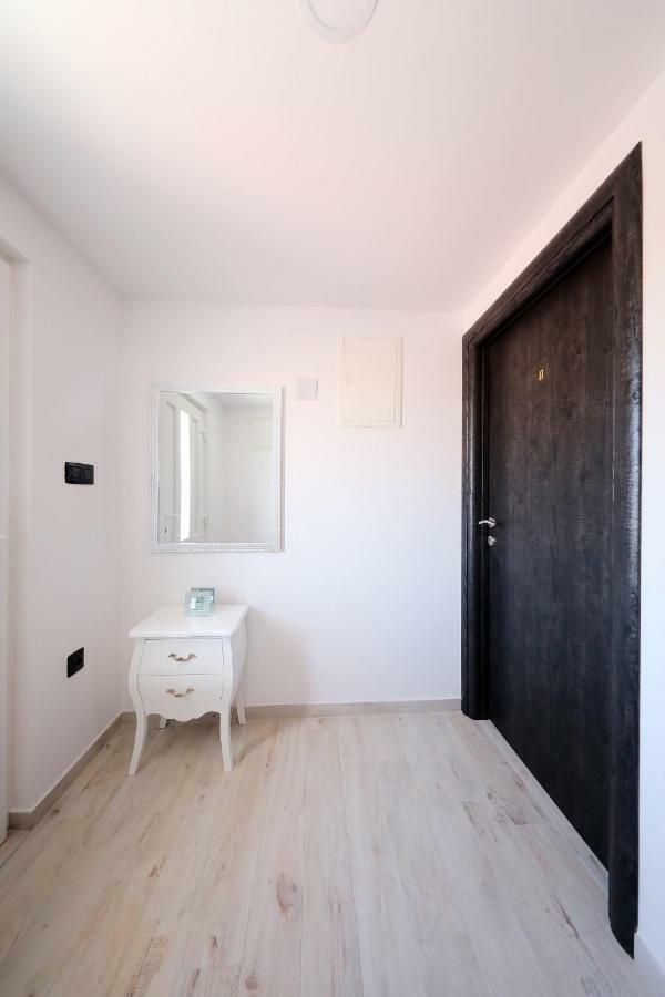 Apartman Sofia ซาดาร์ ภายนอก รูปภาพ