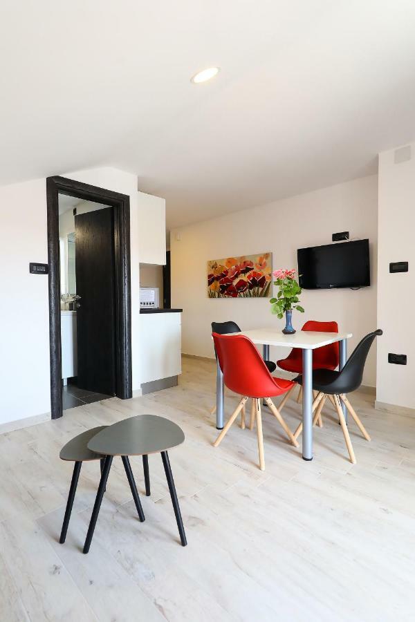 Apartman Sofia ซาดาร์ ภายนอก รูปภาพ